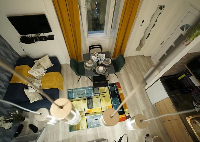 Suzan's In The Heart Of * Budapest